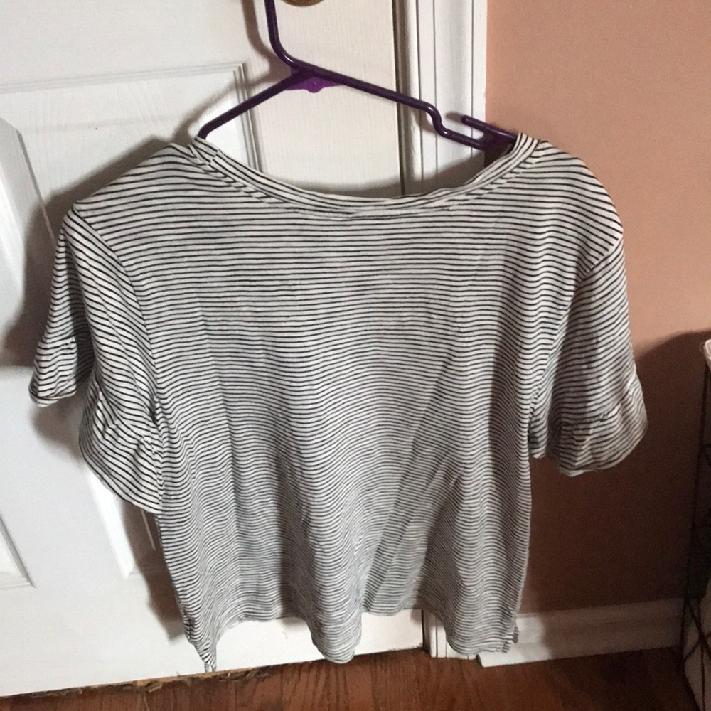 Old Navy tee - Picture 2 of 3
